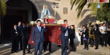 La Virgen de la Oliva salió en procesión de Tercia por las cercanías de su parroquia