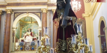 Jesús Nazareno llega a la Pastora como primera etapa de su peregrinar por La Isla