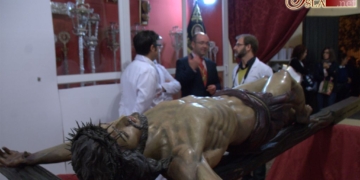 Los cofrades de La Casería se despiden del Cristo del Perdón hasta dentro de cuatro meses