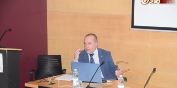 De la Maza Fernández disertó sobre el 350 aniversario de las Órdenes Servitas en Andalucía