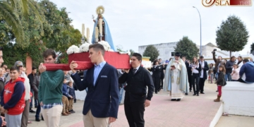 La Virgen de la Oliva salió en procesión de Tercia por su feligresía