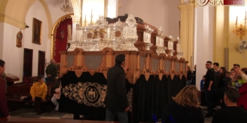 El paso de Caridad sigue revistiéndose de plata y ya se puede admirar en San Francisco