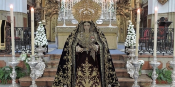 El Triduo en la Vera-Cruz de Cádiz concluye con el Besamano a la Virgen de la Soledad