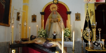 El Cristo del Perdón se mostró en su último Besapié antes de su limpieza y consolidación