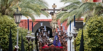 Recordando la Semana Santa de 2013 (XIV) … Desamparados por Fernando Fossati Aragón