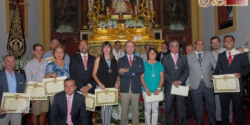 Estrenos y reconocimientos marcan el primer día del Triduo a la Divina Pastora Coronada