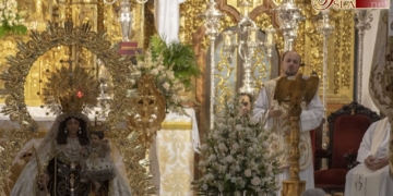 Función y Besamano para conmemorar el 68 aniversario de la Coronación del Carmen