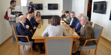 Cavada recibió a la Hermandad del Carmen y les manifestó «el respaldo municipal a sus actos»