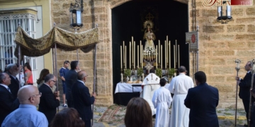 El barrio del Santo Cristo también acogió su procesión eucarística en la tarde del sábado