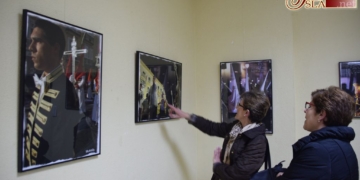 La Semana Santa desde el objetivo de José Ramón Navarro se expone en la Casa de la Cultura
