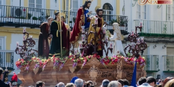 Cristo Rey abrió un soleado Domingo de Ramos entre palmas, olivos y hebreos