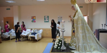La Virgen de las Penas vuelve por segundo año a visitar a los residentes de UPACE