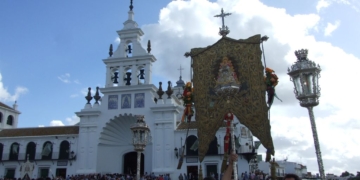 Intenso fin de semana en el Rocío con las peregrinaciones de Cádiz, El Salvador y La Línea