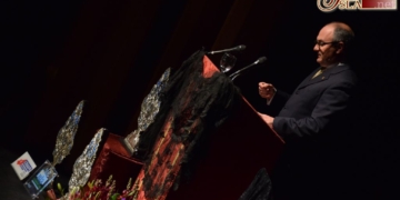 Ignacio Bermejo defendió el uso de la mantilla tras un repaso por la historia de esta prenda