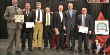 Cinco cargadores distinguidos con la ‘Almohá de Oro’ por la asociación ‘Los de Siempre’