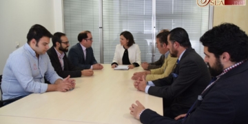 Los rocieros isleños se reúnen con la alcaldesa para detallar los preparativos de la Romería