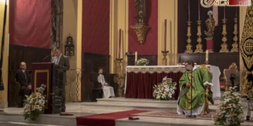La Hermandad del Nazareno celebró una eucaristía con motivo de la festividad de la Cruz