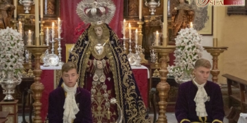 La Virgen de los Dolores de Servitas en Besamanos en el día de su festividad