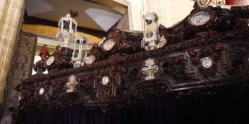 El paso de Jesús Nazareno ya en la Iglesia Mayor de cara a la extraordinaria del 25-A