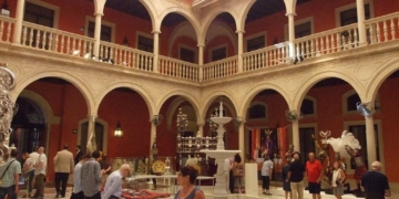 25 años de historia del Cerro del Águila en una exposición en la fundación Cajasol de Sevilla