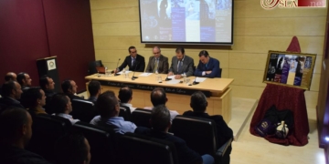 Mesas redondas, exposición y un cartel para los 25 años de la cuadrilla de Columna