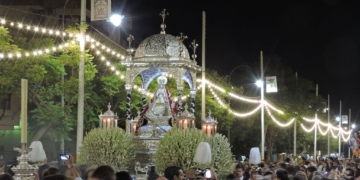 Histórica procesión de la Patrona de Sanlúcar en el 50 aniversario de su Coronación