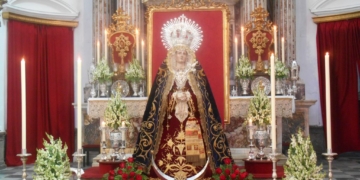 La Virgen de las Angusitas del Ecce-Homo de Cádiz estuvo expuesta en besamano