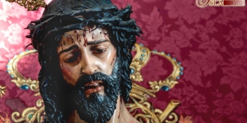 El Besapié a Jesús del Ecce-Homo cierra los cultos cuaresmales de esta corporación