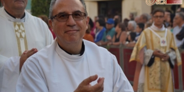 El director espiritual del Nazareno anima a eliminar malas prácticas de cara al cabildo