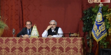 La semana cultural rociera se abre con una conferencia del capellán de San Roque