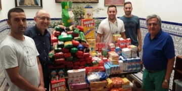 Santa Elena entrega más de una tonelada de alimentos a Cáritas de San Francisco