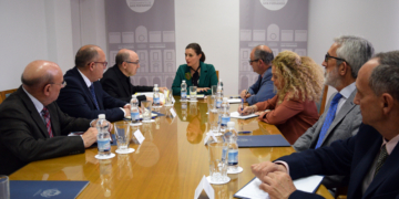 Patricia Cavada recibió a los miembros de la Comisión Pro Corpus Christi