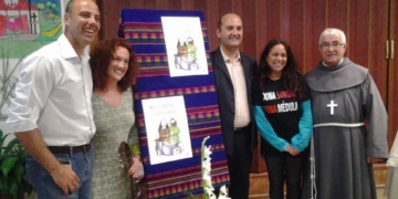 El Padre Fernando Cordero presentó ayer el libro ‘Masterchef de la Santidad’