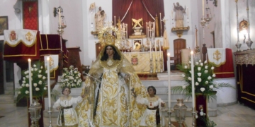 El besamano a la Merced gaditana marca la inminencia de una nueva salida proesional