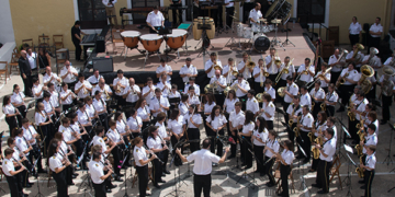 Maestro Dueñas se suma a la celebración del V aniversario de San José Artesano