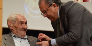 Pedro Plácido Jiménez recogió el reconocimiento como cargador distinguido del 2016