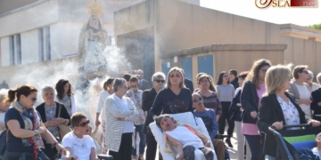 La Virgen de las Penas de nuevo en su templo tras una semana junto a los usuarios de UPACE