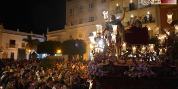 El cabildo de hermanos de Columna aprueba la inclusión de la silla jamuga en el misterio