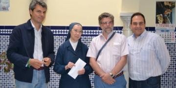 Repartidos entre distintas entidades los 1.800 kilos de la gala de coros solidarios
