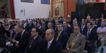OPINIÓN: «Levanten las manos»… esto comienza de nuevo – ‘Fajín de esparto’