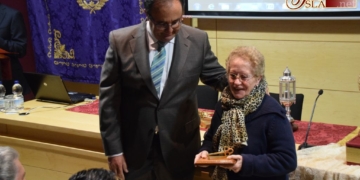Pesar en Columna por el fallecimiento de Carmen Jiménez Márquez hermana número 1