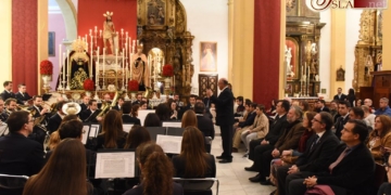Aniversario de marchas y estreno de otra en el concierto ayer de la Municipal de Chiclana