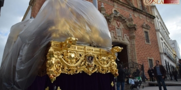 El paso del Cautivo ya en la Iglesia Mayor tras su exilio en el polígono Tres Caminos