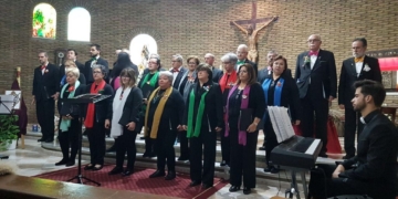 El grupo de devotos de la Coronación de Espinas organizó un concierto benéfico