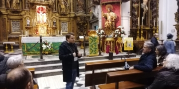 Cofrades de Afligidos conocen parte del patrimonio de Cádiz de la mano de ArtGest