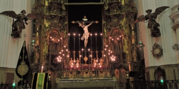 La iglesia de San Francisco de Cádiz se reviste de solemnidad con el Quinario de Vera-Cruz