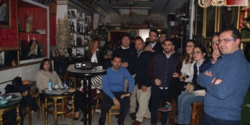 FOCOIS organizó por segundo año un pase de diapositivas cofrades antiguas