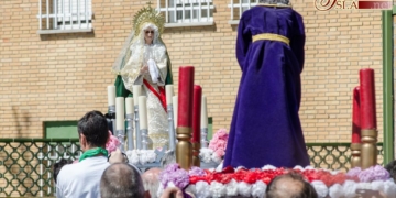 Dos pasos y banda de música para la procesión de los alumnos de AFANAS