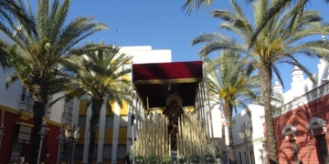 Desamparados y Sangre iniciaron un Viernes Santo en el que reinó la normalidad