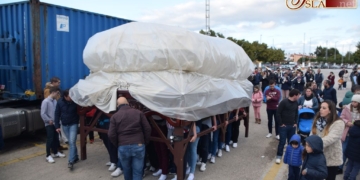 La cuadrilla de Columna y Esencia se preparan para la llegada del Domingo de Ramos